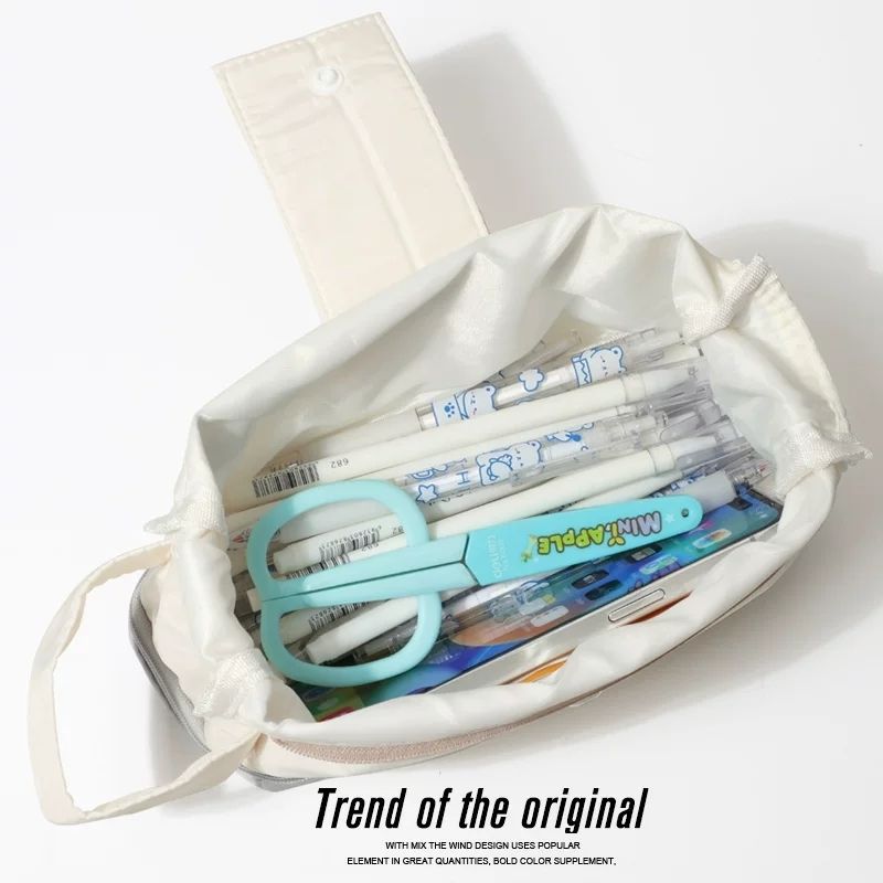 Chainsaw Man Reze Pencil Case — 2 Colors product image 4